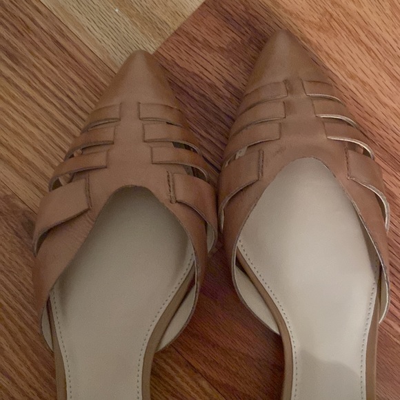 NWOB Vince Camuto point toe flats - Picture 3 of 3
